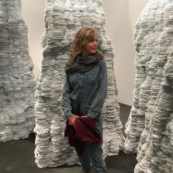 Meet your Posher, Melyssa - Picture 3 of 4